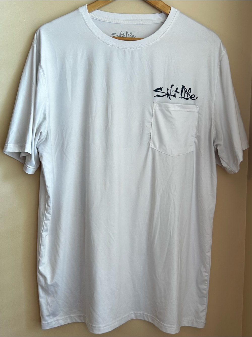 Salt Life UVAPOR SLX Men’s T-Shirt with Pocket Size Large